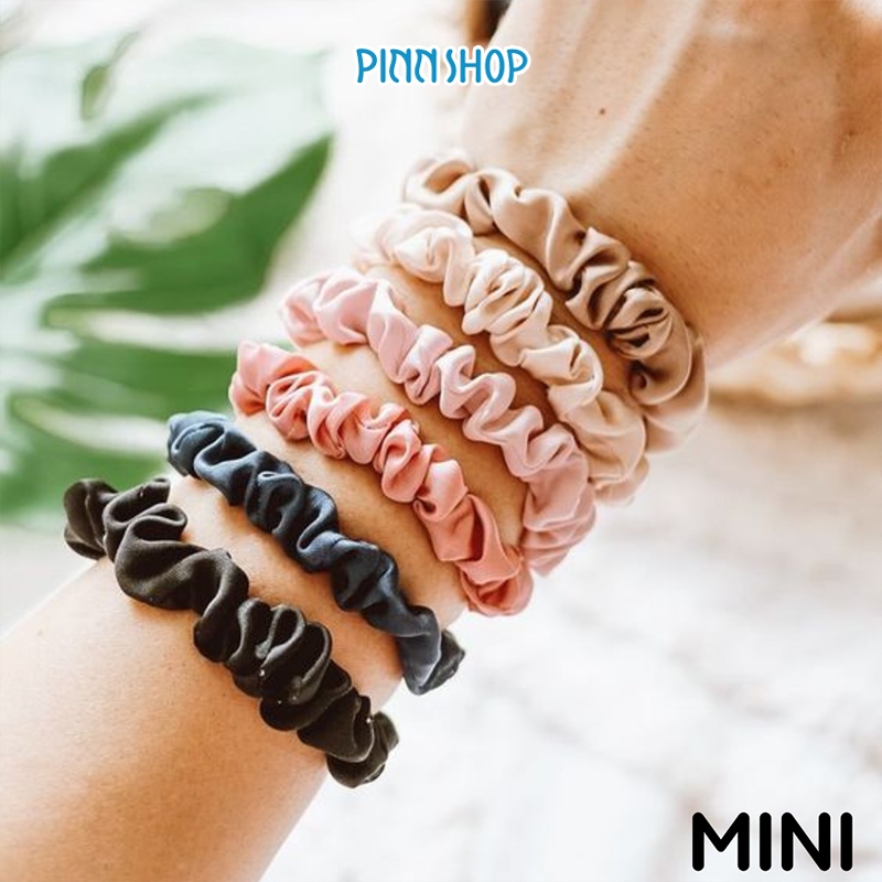 PINN SHOP คอร์สเรียนงานฝีมือออนไลน์ “โดนัทจัดเต็ม” (โดนัทมัดผม) คอร์สเรียนออนไลน์ ส่งลิงก์สำหรับเข้าเรียนให้ทางอีเมล (ไม่มีหนังสือนะคะ) เมื่อสั่งซื้อเรียบร้อยแล้ว กรุณาทักแชท เพื่อแจ้งอีเมลให้แอดมินด้วยค่ะ