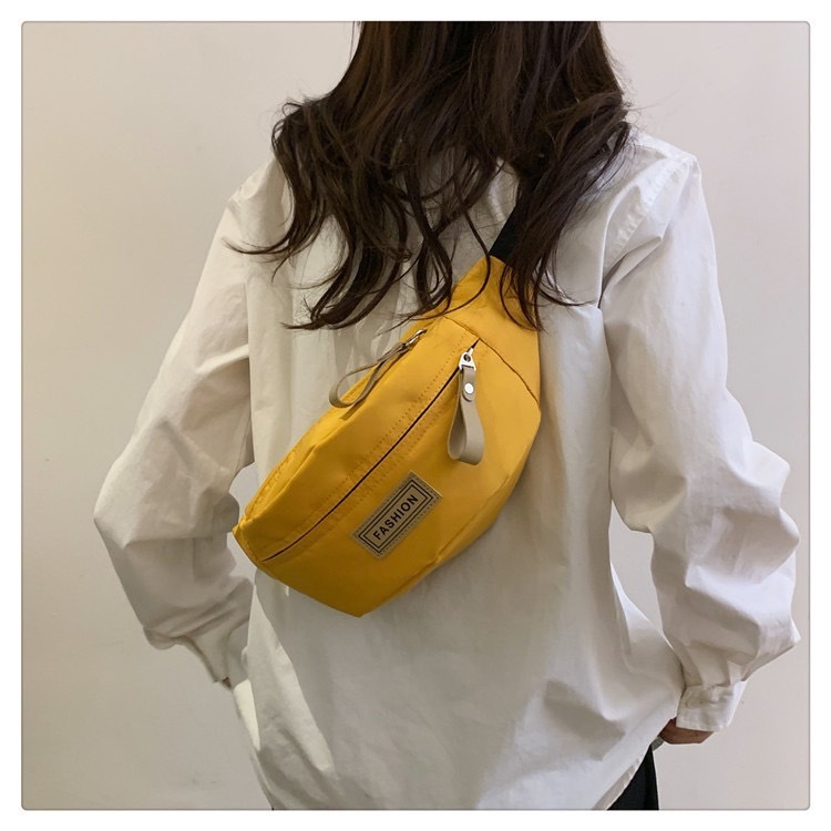 กระเป๋าคาดอก คาดเอว สะพายข้าง  สไตล์สปอร์ต สไตล์นี้เท่มาก ใบใหญ่ 5 สี ธรรมดา 1043