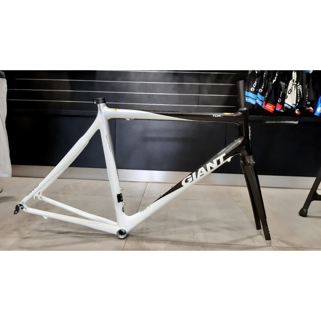 เฟรมจักรยานเสือหมอบ GIANT TCR COM
