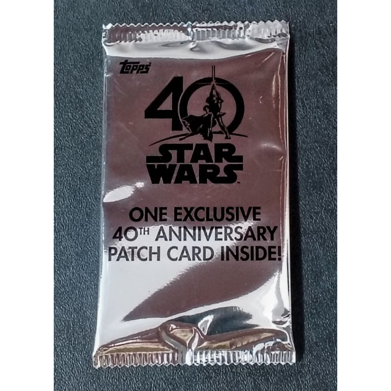 (Sealed Pack) ซองการ์ดผ้า สตาร์ วอร์ ฉลองครบรอบ 40 ปี (STAR WARS : 40th ANNIVERSARY PATCH CARD)