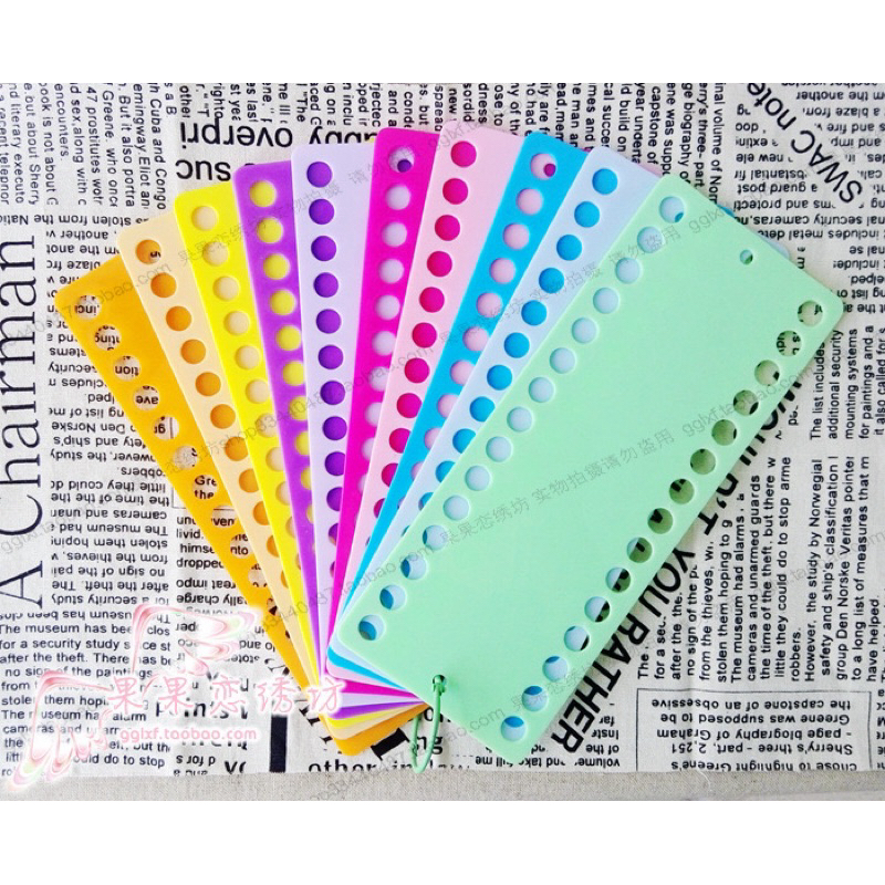 แผงร้อยไหมครอสติช 30 ช่อง 🌈แผ่นหนา👌✳️ (ซื้อครบ4แผ่น แถมฟรี 1แผ่นด้วยน๊า)