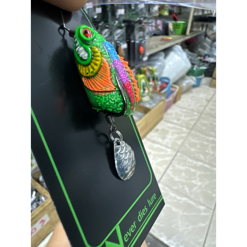 [โค้ดส่วนลดอยู่หน้าร้าน] เหยื่อปลอมตกปลา กบยาง Never Dies LureกบยางUDใบสปิน