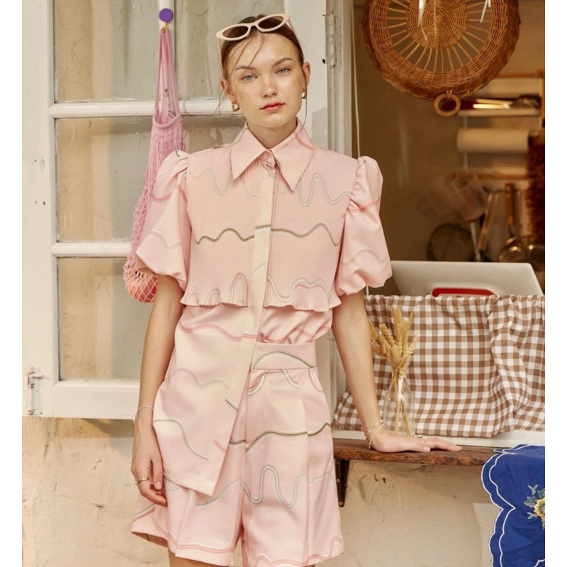 ส่งต่อ Dear Darling เสื้อและกางเกง ขายเป็นเซ็ต Darling Pleated Shirt & Pants