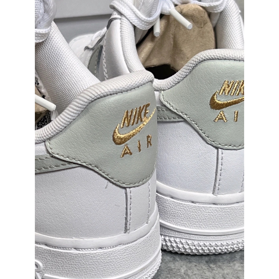 สินค้าของแท้ Nike Air Force 1 Low Essential CZ0270-106 / CZ0270-102 Sports shoes