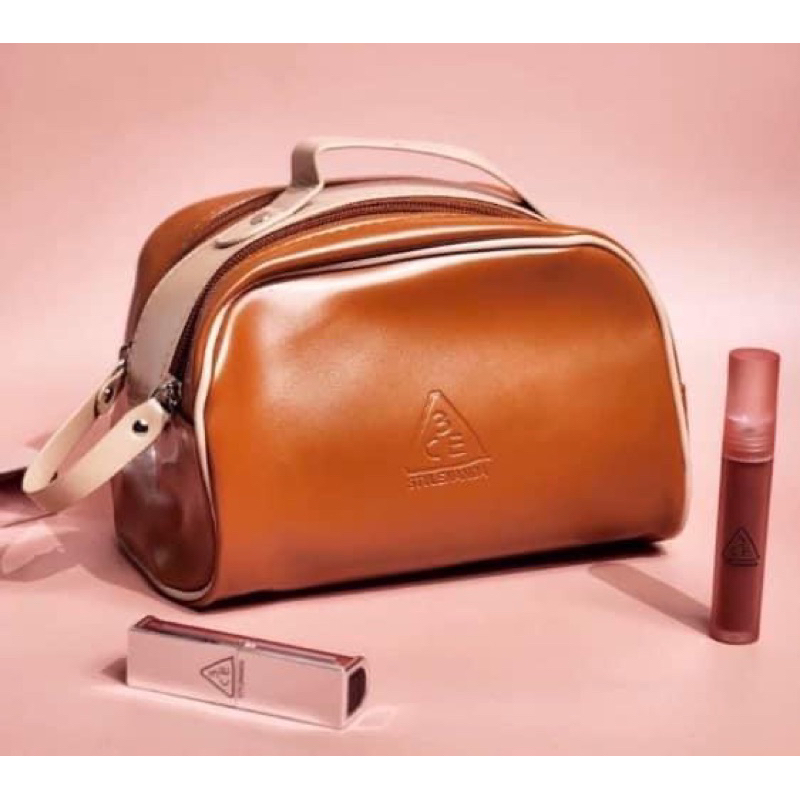 3CE  Cosmetic Bag  กระเป๋าใส่เครื่องสำอางค์