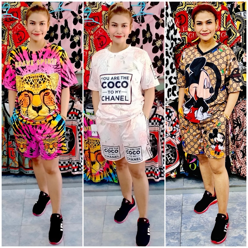 เช็ท 2 ชิ้น เสื้อ + กางเกง ผ้าเด้งไมโครนาโน ขาสั้น มีกระเป๋า 2 ข้าง เสื้อมีทั้งคอกลมและคอวีนะ￼