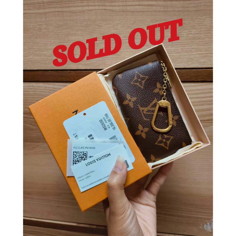 แท้💯❌❌ขายแล้ว❌❌Lv key pouch Dc22