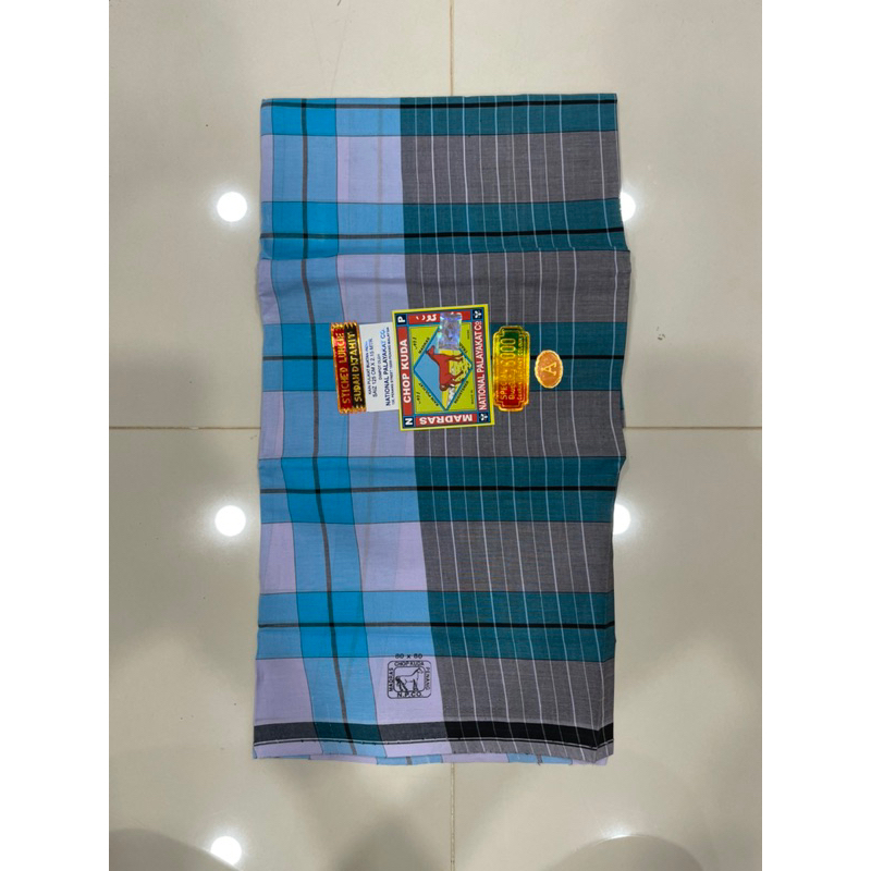 ผ้าโสร่งผู้ชาย ตราม้า6000 เกรดA เนื้อผ้าดี ไม่ลื่น ซับน้ำ เย็บแล้ว