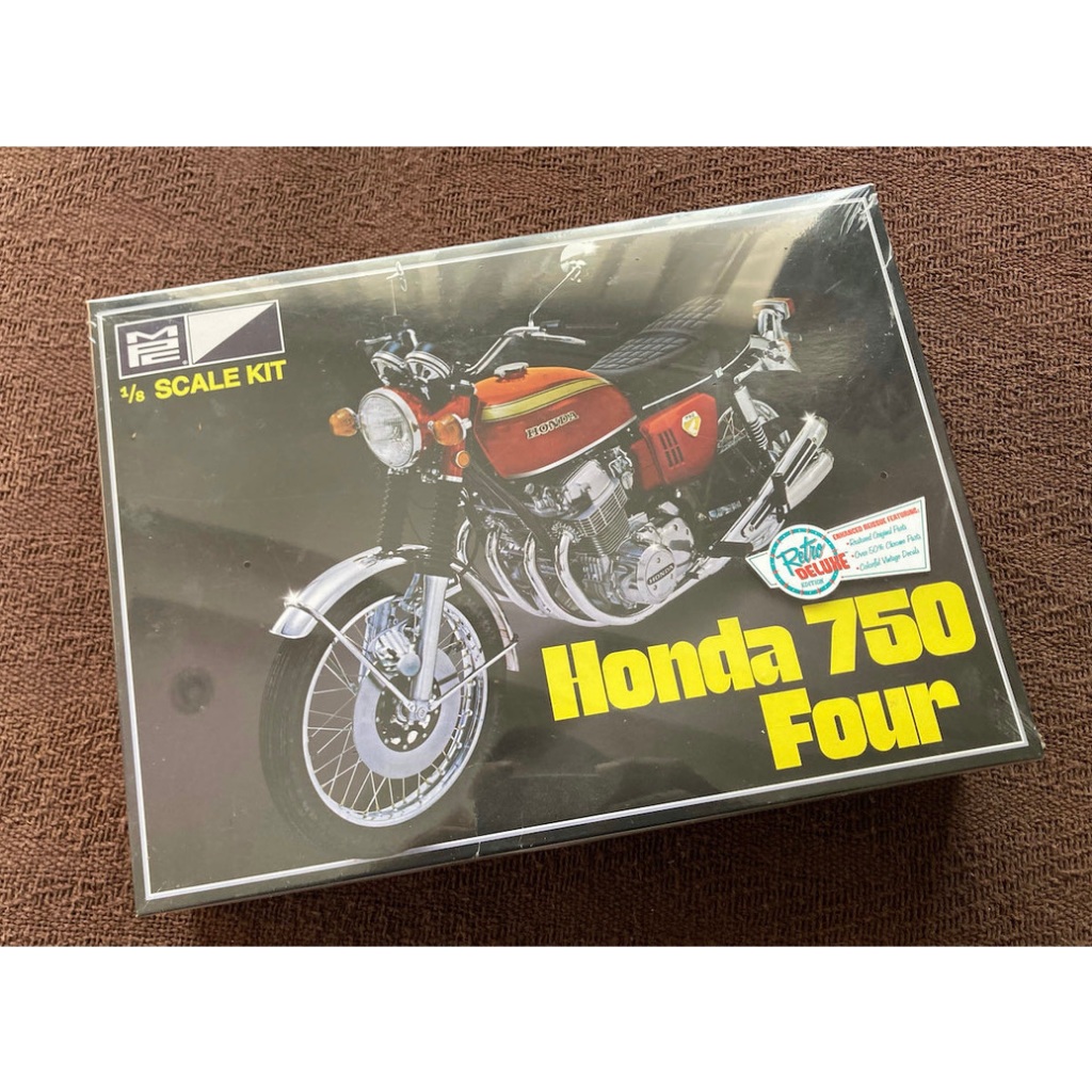 Model MPC Honda CB750 Four 1/8 Scale Kit