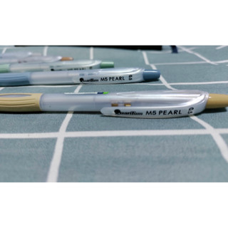 ปากกา QuanTum รุ่น M5 Pearl จัดเซต 4 ด้าม (น้ำเงิน/แดง)