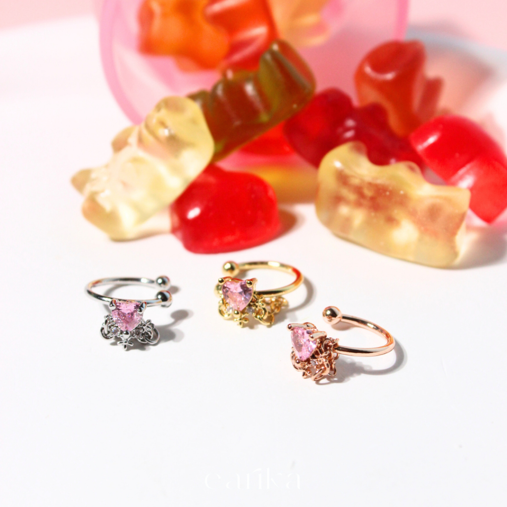 earika.earrings - sweetheart candy cuff ต่างหูหนีบจี้คริสตัลหัวใจ เงินแท้ (ราคาต่อชิ้น) เหมาะสำหรับคนแพ้ง่าย
