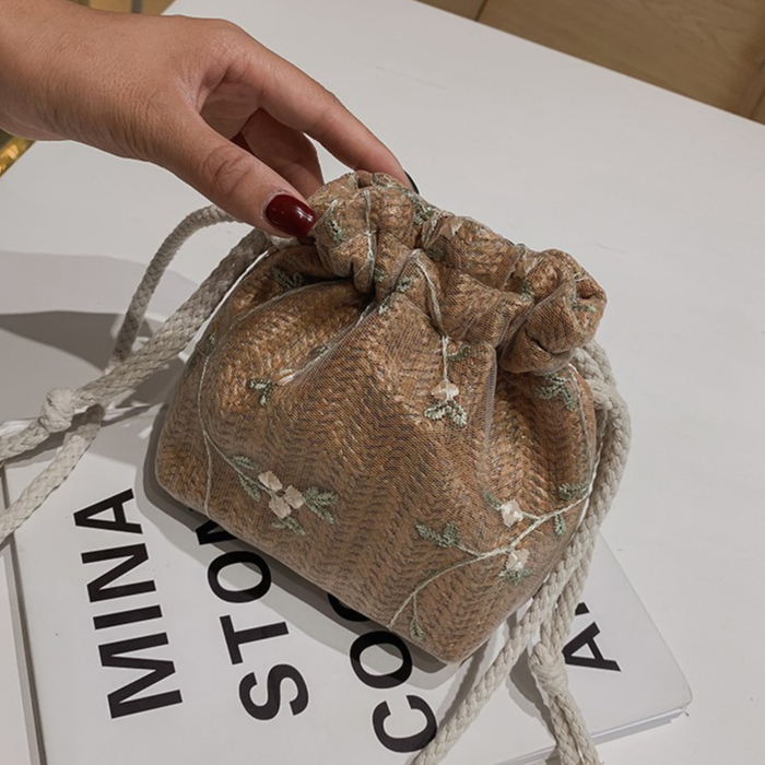 ifashionbag(IF994) กระเป๋าสะพายข้างสานทรงถุงลายลูกใม้mini