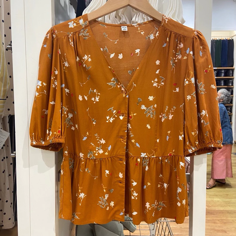 UNIQLO Rayon Lawn V-Neck Short Sleeve Blouse A3601 thumbnail 8