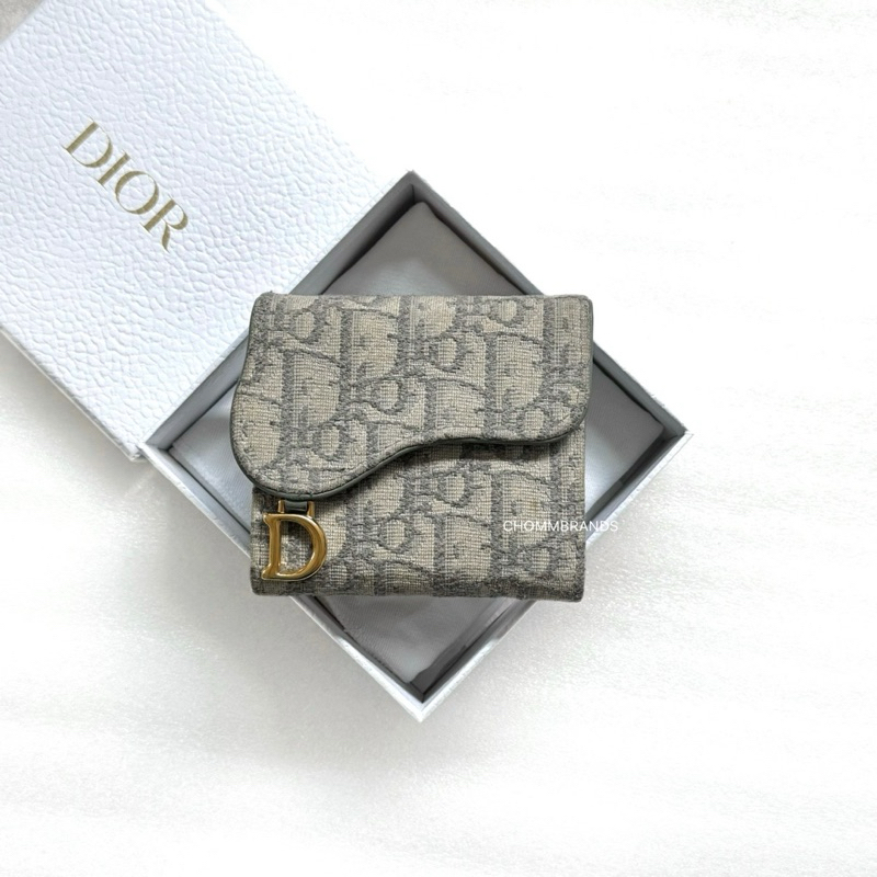 MA201 Used Christian Dior Saddle short grey wallet 3พับรุ่นฮิต ออกช็อปปี23