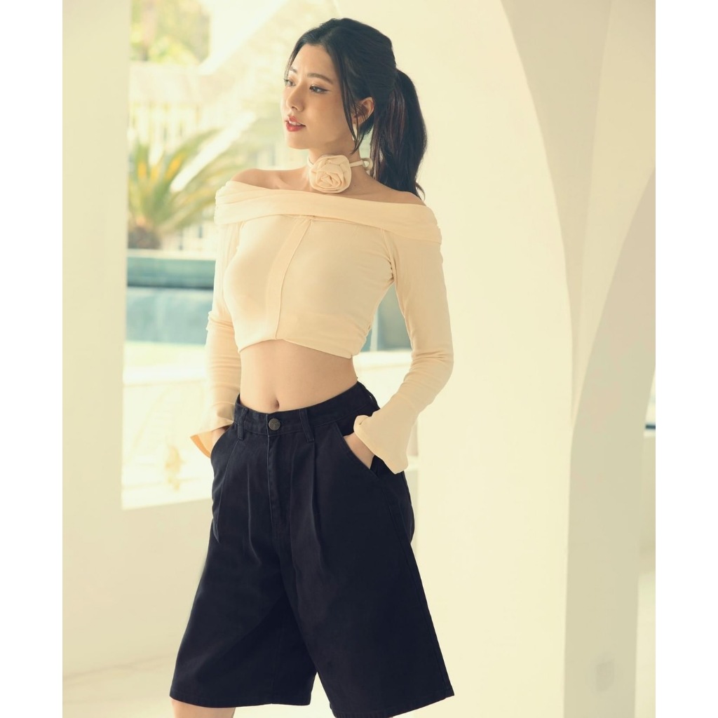 TBY JEANS by Beary กางเกงยีนส์ ขาสั้น 3 ส่วน สีดำ Bermuda Jeans | All Black เอวสูง รุ่น T3149