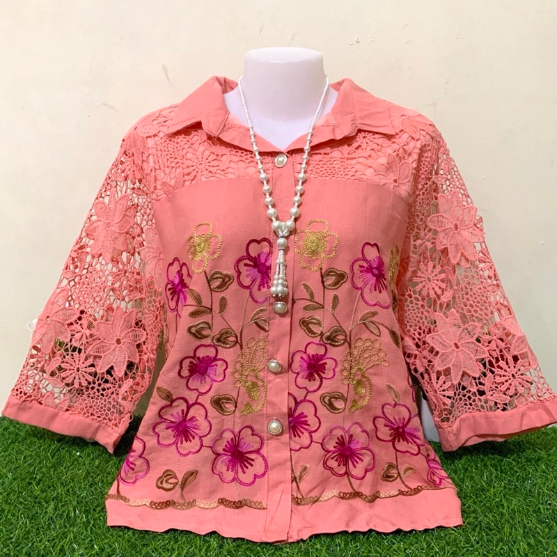 เสื้อลูกไม้ผ้าลินิน#934ผ้านิ่มใส่สบายมีซับในทั้งตัวจร้า