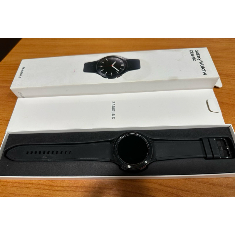 นาฬิกา Galaxy watch4 Classic มือสอง ฟรีหูฟัง samsung