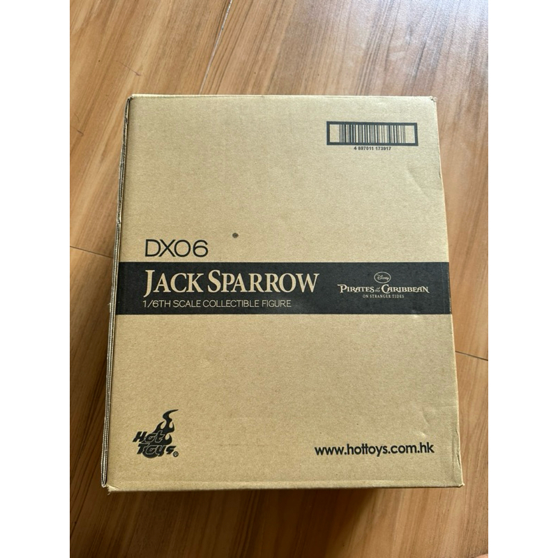 HOT TOYS DX 06 JACK SPARROW (มือสอง)