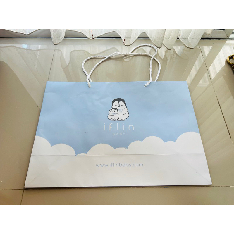 ถุงกระดาษ iflin baby ใบใหญ่ สีฟ้าสวยมาก พร้อมส่ง!!!