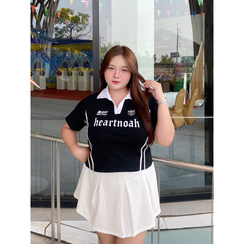 ย 22 ใหม่ เสื้อครอปคอปกทรงสปอร์ตสาวอวบ ผ้าคอตตอนยูนิโคล่า