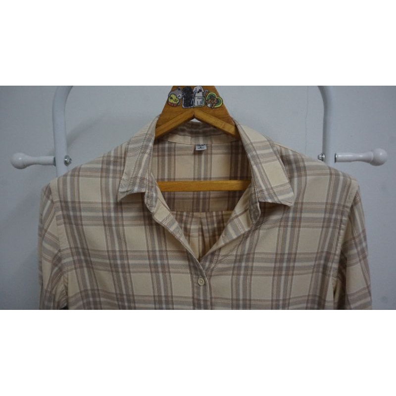 เสื้อเชิ้ต YISHION CASUAL ไซด์ M ขนาด 160/84A ลายสก็อต