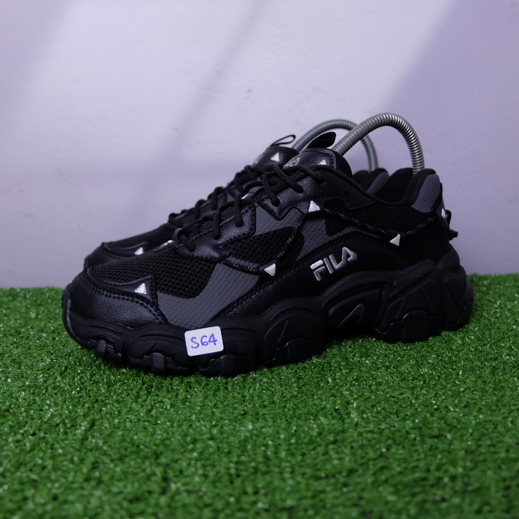 (38/23.5 cm) Fila Disruptor Sneakers สภาพสวยๆ ฟีล่ามือ2ของแท้💯 รองเท้าผ้าใบเกาหลีผู้หญิง