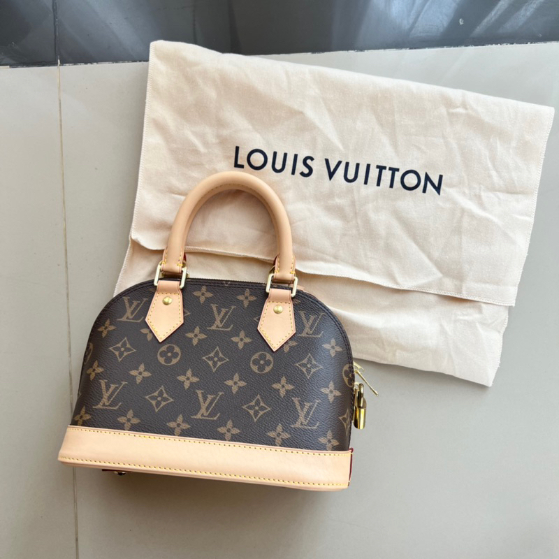 [New] Louis Vuitton Alma BB