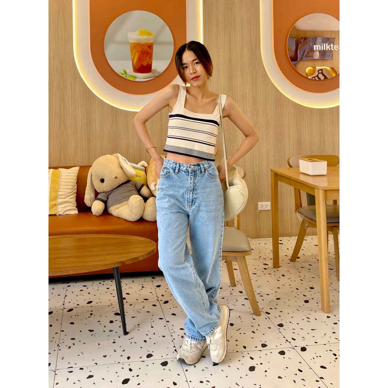 Jigsawjeans - กางเกงยีนส์ทรงกระบอกเล็ก รุ่น Tomorrow (สินค้างดรับเปลี่ยนไซส์นะค้า)