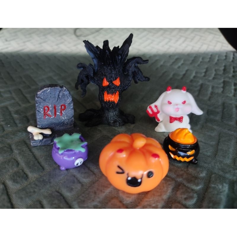 Pawn Halloween III (ราคาต่อชิ้น)