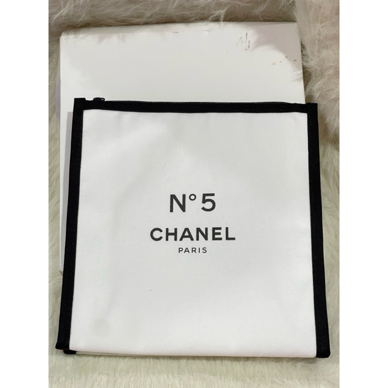 กระเป๋า CHANEL No 5 Premium Gift ของแท้