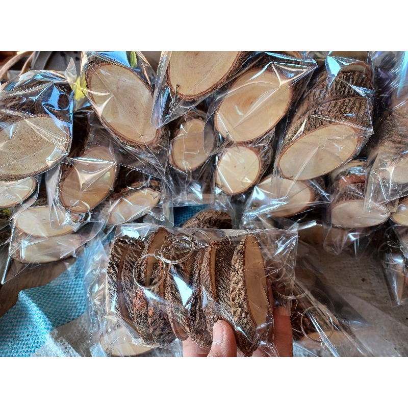 พวงกุญแจไม้มะขาม แพ็ค10ชิ้น ตกแต่งงานDIY