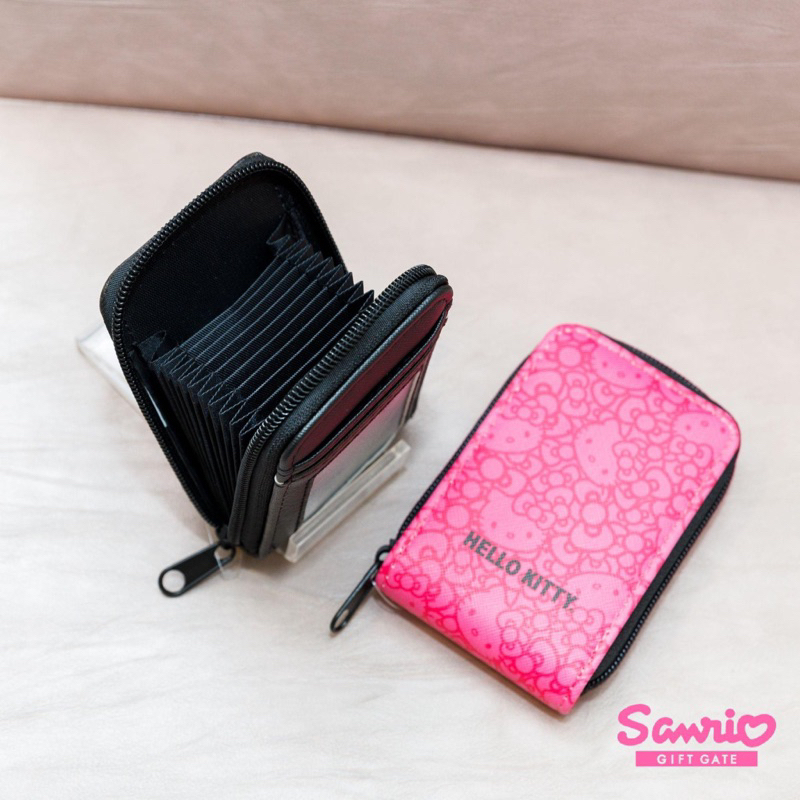 กระเป๋าใส่บัตร ใส่การ์ด Hello Kitty Sharp Collection