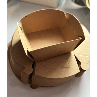 กระดาษ พับ กล่อง ใส่ ขนม ขนาด 2 นิ้ว 1 ห่อ มี 50 ใบ น่ารักดี…