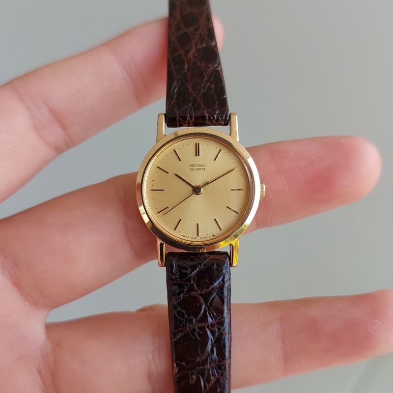 นาฬิกา Seiko Quartz Lady มือสองของแท้100%