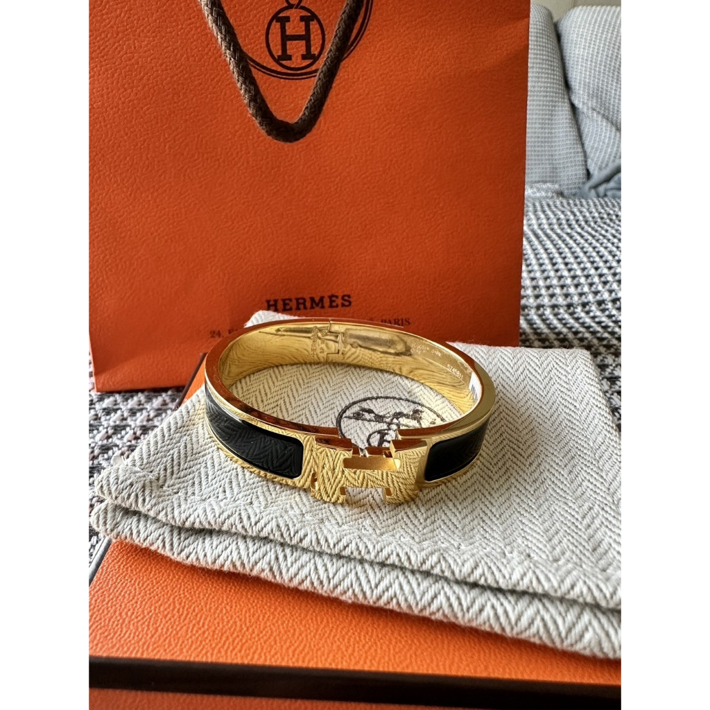 กำไล Hermes Clic H bracelet มือสอง ของแท้ มีใบเสร็จ Size22"