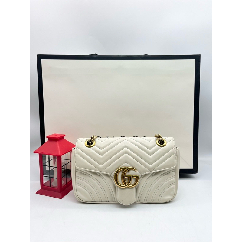 Used Gucci Marmont 26 White Calf GHW