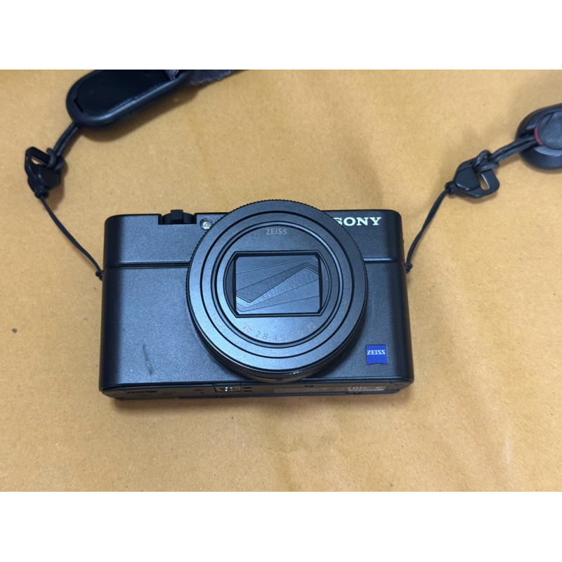 Sony RX100M7 (มือสอง)