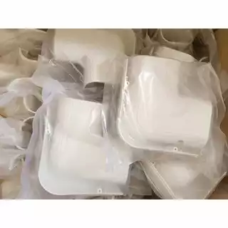 งอโค้งแบน สีขาว งอแบนรางครอบท่อแอร์ ขนาด 75