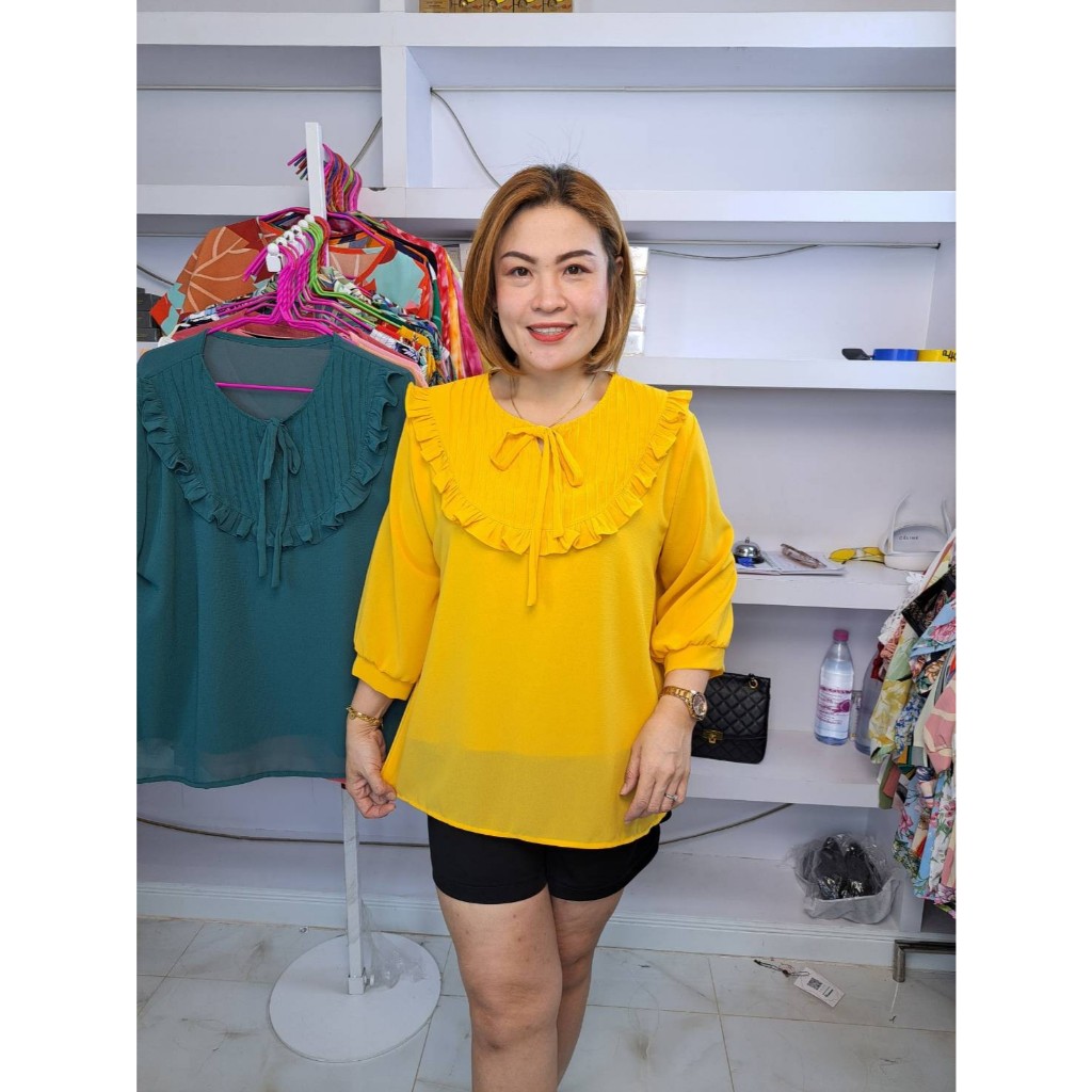 **พร้อมส่ง**C67//เสื้อคอกลมตีเกล็ดแต่งระบายแขนศอกผ้าชีฟอง ///ฟรีไซ42-46นิ้ว ยาว27นิ้ว หน้าผ้า46นิ้ว///ราคา209บาท