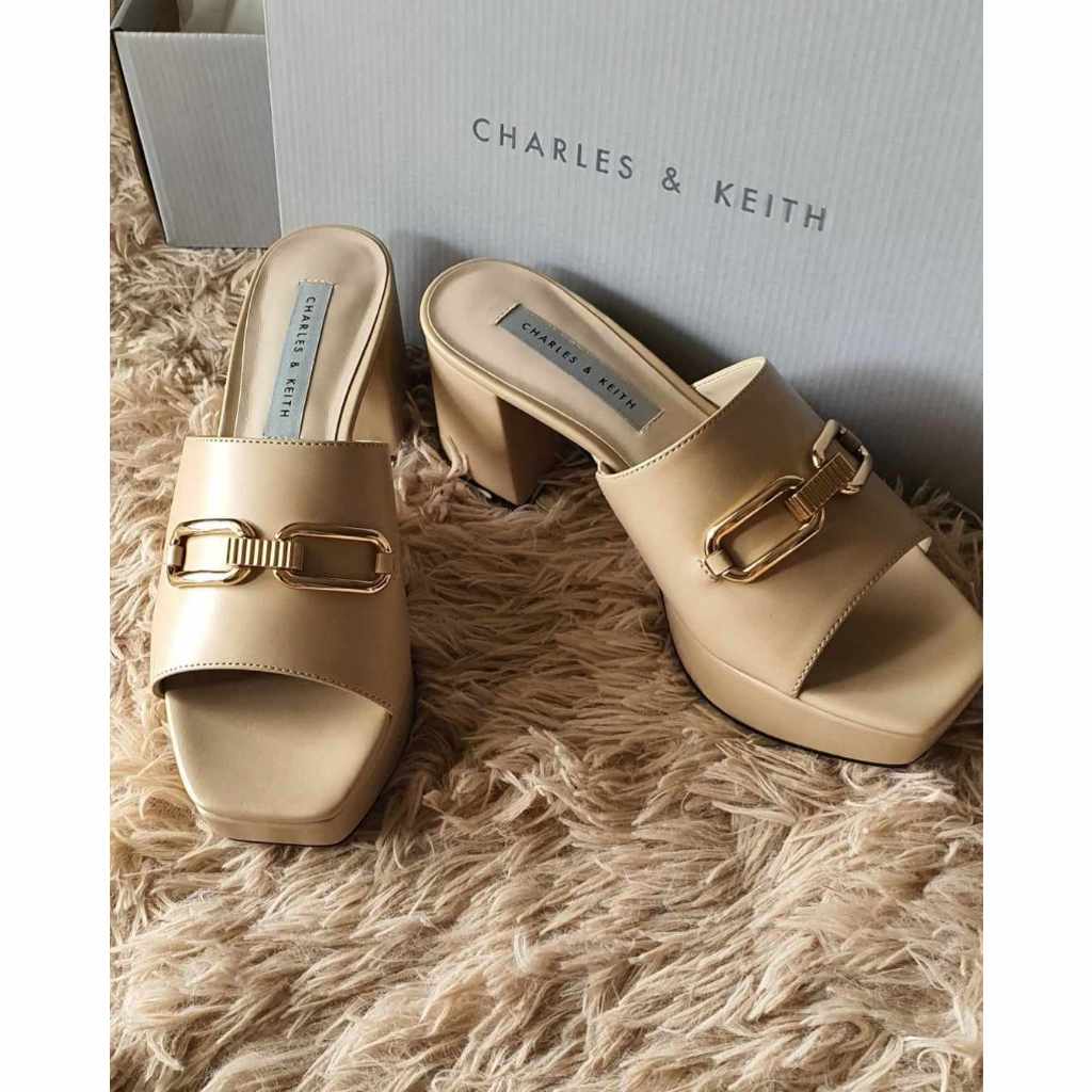 รองเท้า CHARLES & KEITH {Used} Size 36 ของแท้พร้อมกล่อง
