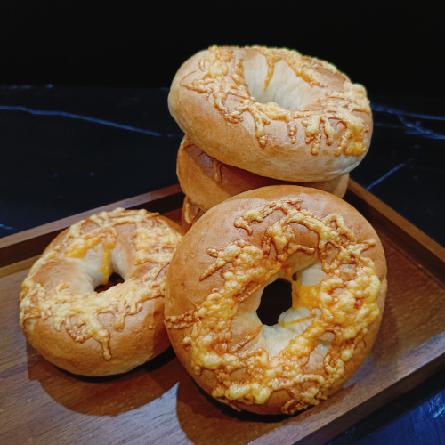 Cheddar Bagel  ขนมปังเบเกิล Homemade Bagel เนื้อหนึบ 5 ชิ้น ทำใหม่ทุกออเดอร์ พร้อมส่งทุกวัน
