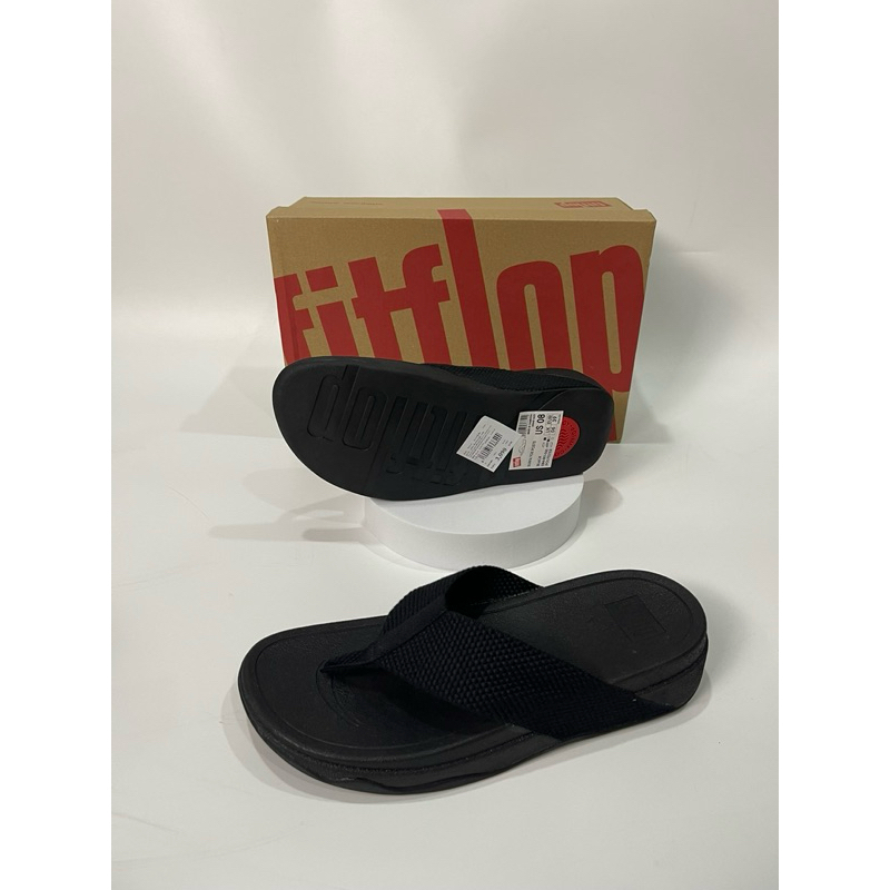 FITFLOP SURFA รองเท้าแตะแบบหูหนีบผู้หญิง รุ่น E84-001 สี Black