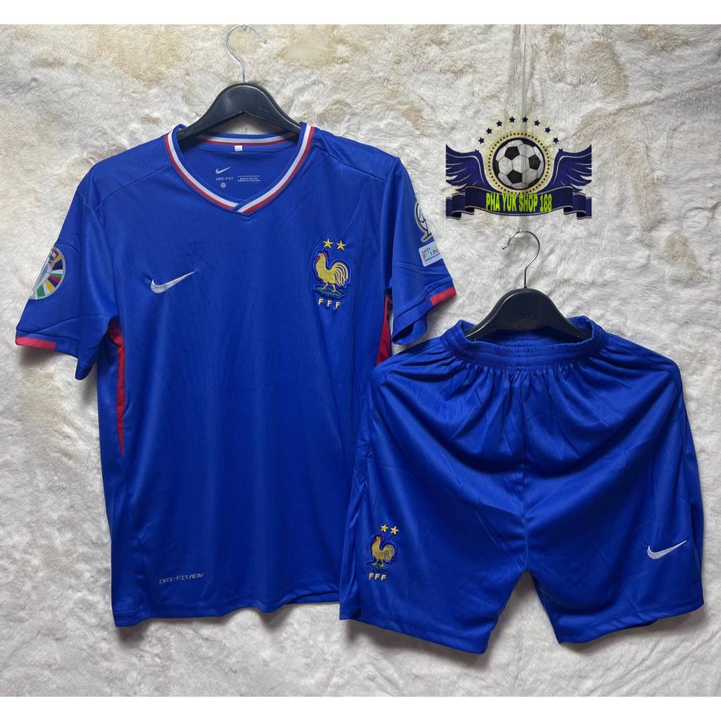 ชุดฟุตบบอล ทีมชาติฝรั่งเศส รุ่นใหม่ลา่าสุด 2023/24 ซื้อครั้งเดียว (เสื้อ+กางเกง)