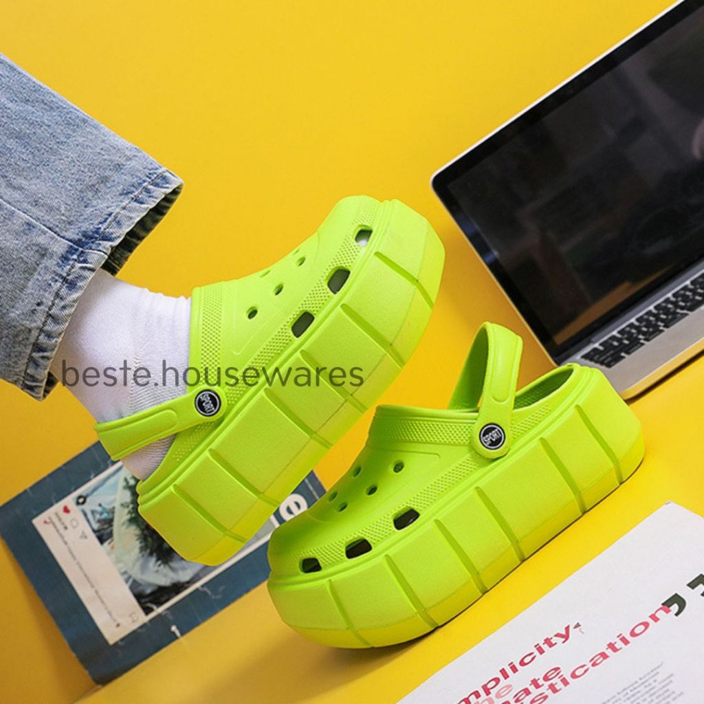 รองเท้าแตะนิ่มมาก รัดส้น สูง 6 cm. รองเท้าแตะหัวโต