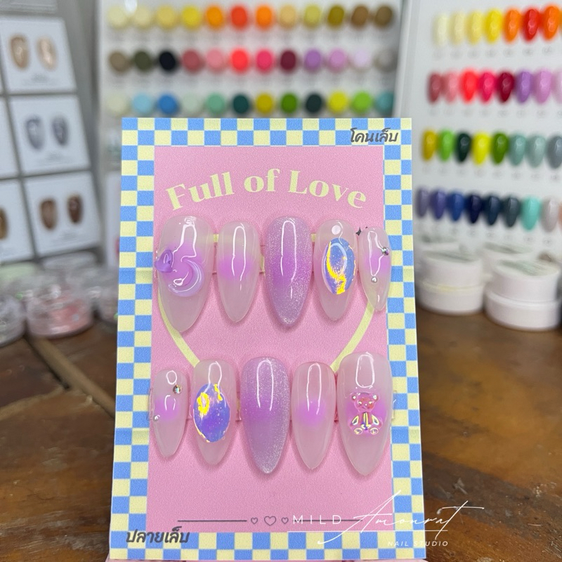 เล็บปลอมสำเร็จรูป M002