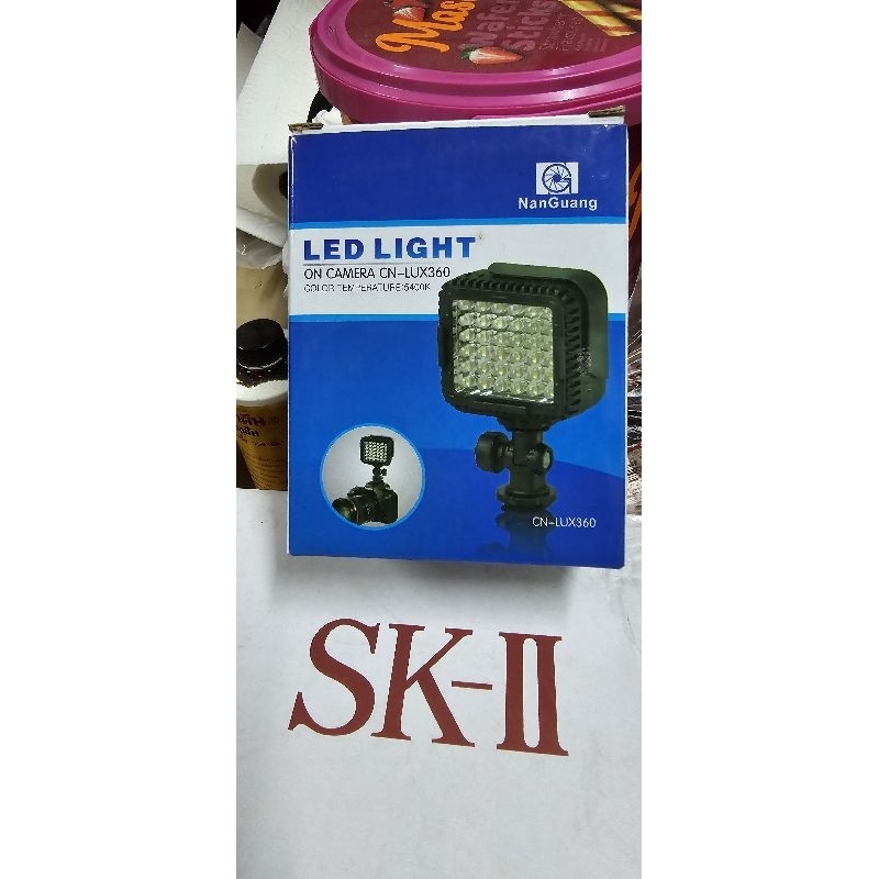 Led Light on camera CN-LUX360