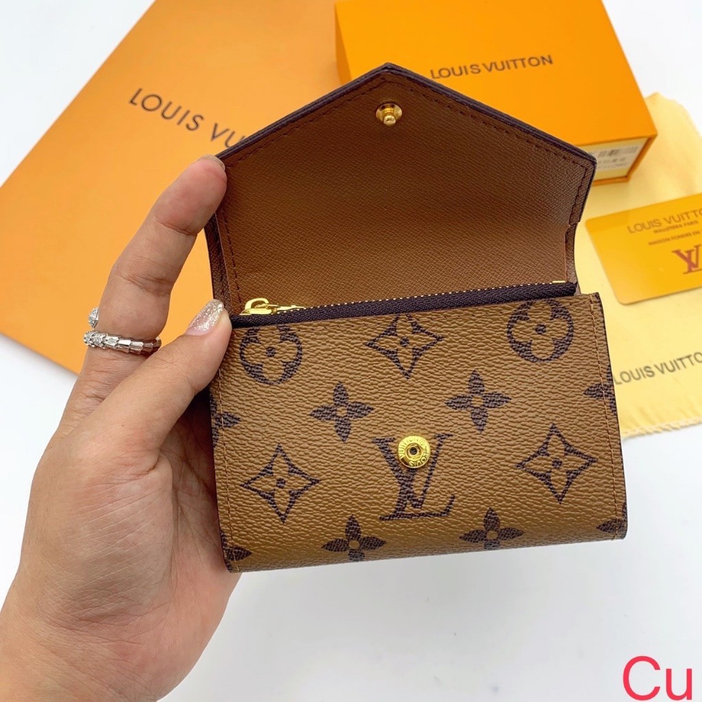 New ‼️ กระเป๋าสตางค์หลุยขายดี งานดีที่สุด[พร้อมส่ง]!! ใบสั้น3พับงานสวยหนังดีมากรับประกัน100% #