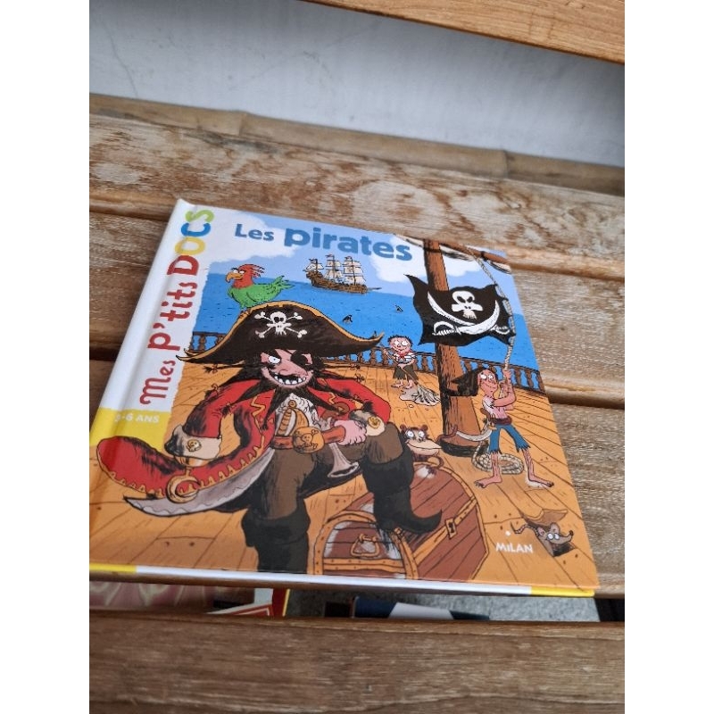 Les Pirates.       .