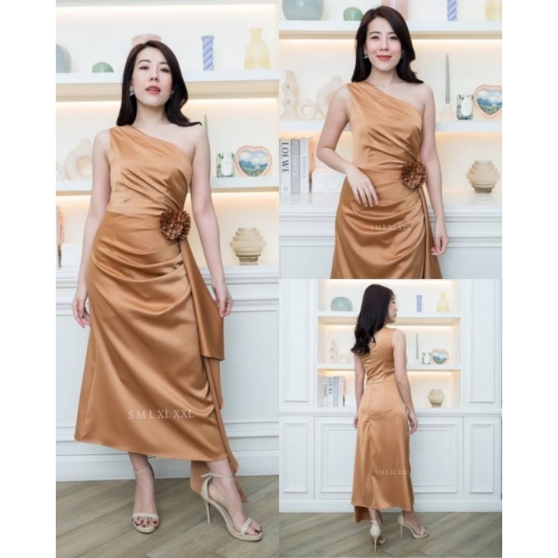 M032 แถมเข็มกลัดดอกไม้ 2 ดอก ตามสีชุด