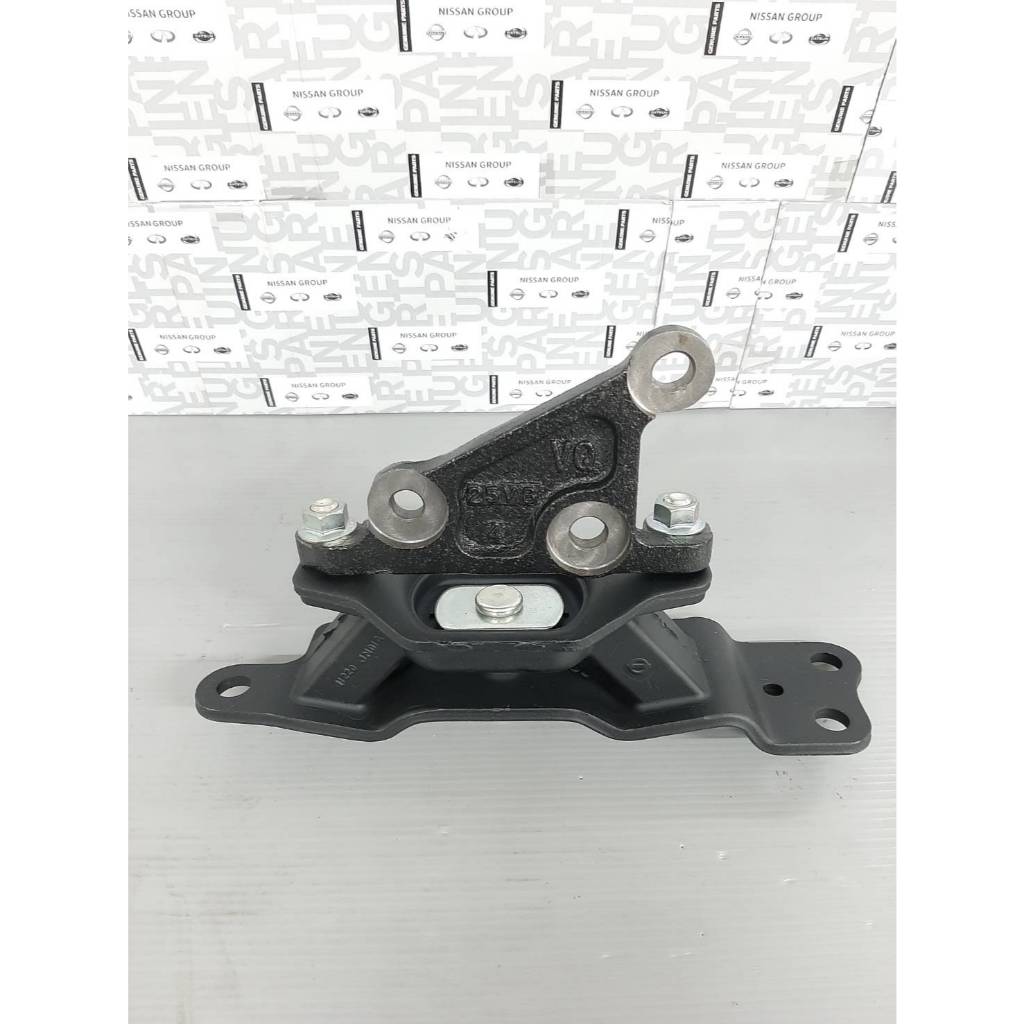 ยางแท่นเครื่องด้านซ้ายตัวล่าง NISSAN TEANA รุ่นรถ J32 เครื่องยนต์ 2.5  เป็นอะไหล่นิสสันแท้ 100% 1122